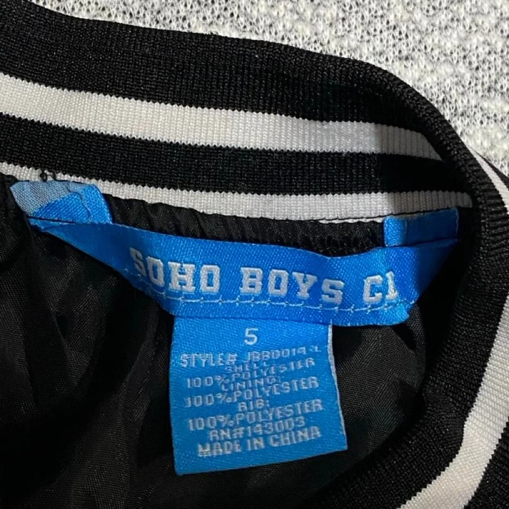 Soho Boys Club Black/white Super Racing Back Logo KidsJacket Size 5. SKU-B189